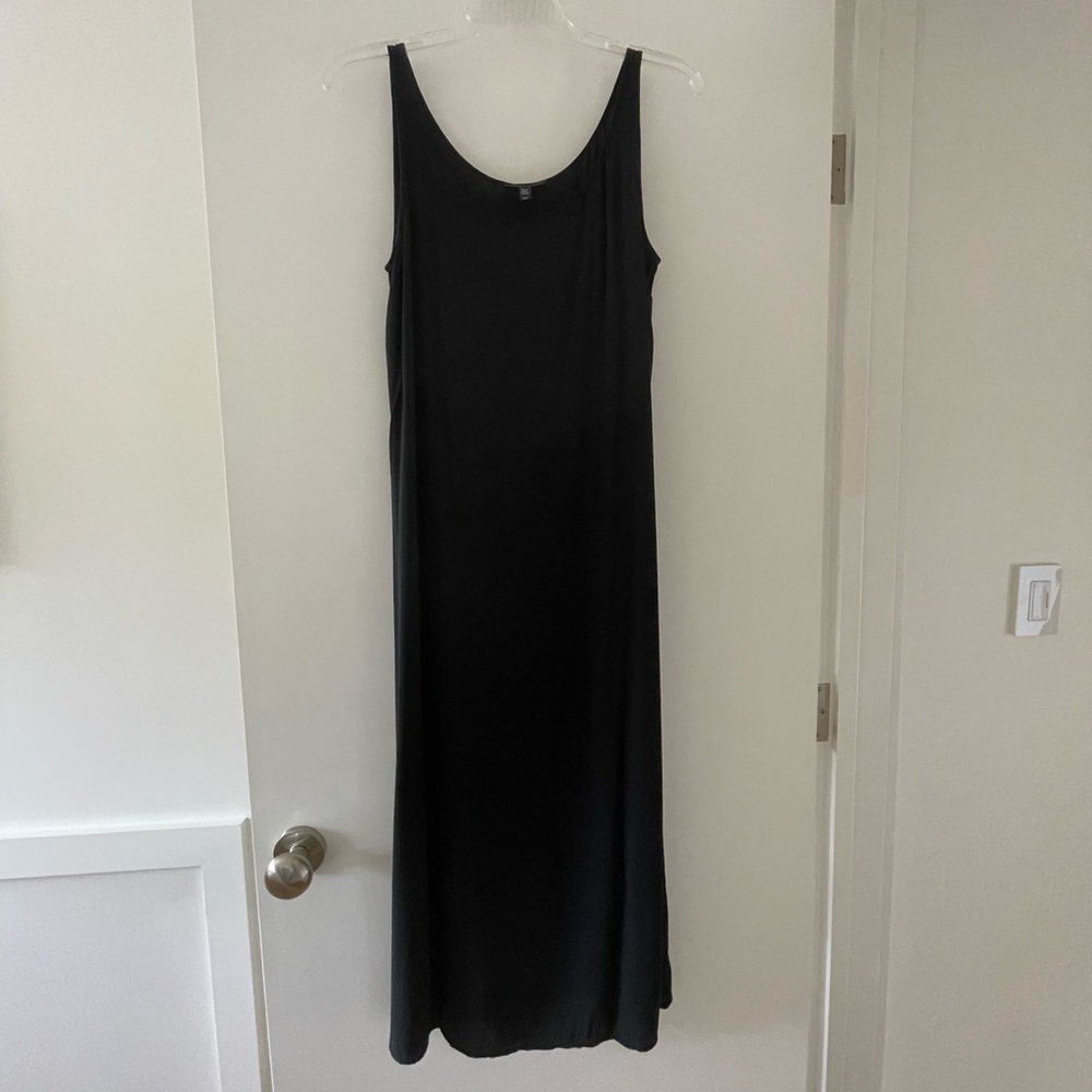 Eileen Fisher Silk Black Sleeveless Dress